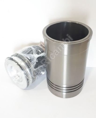 Cylinder sleeve with piston Iveco