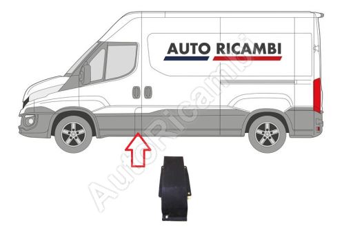 Protective trim Iveco Daily since 2014 left, behind the front door, B-column