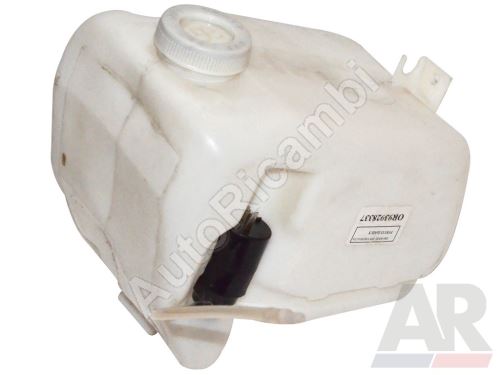Windshield washer tank Iveco TurboDaily