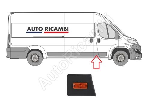 Protective trim Fiat Ducato since 2014 right, behind the front door, B-column