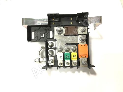 Positive battery terminal (+) Iveco Daily 2012-2014 with fuses