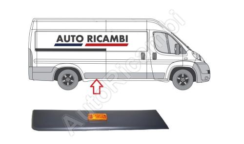 Protective trim Fiat Ducato since 2006 right, in front of the rear wheel, 80cm - Maxi