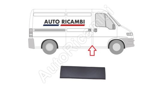 Protective trim Fiat Ducato 2002-2006 left/right, in front of the sliding door, 40cm