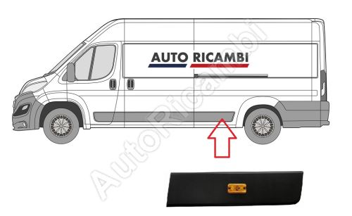 Protective trim Fiat Ducato since 2014 left, in front of the rear wheel