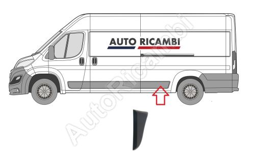 Protective trim Fiat Ducato since 2014 left in front of the rear wheel